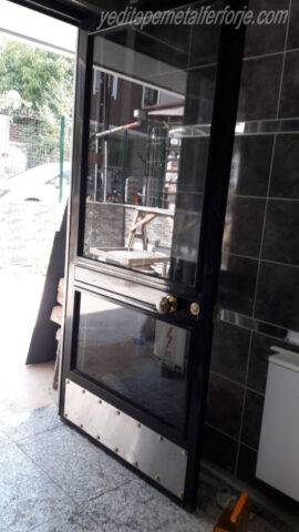 bina-giris-kapilari-042